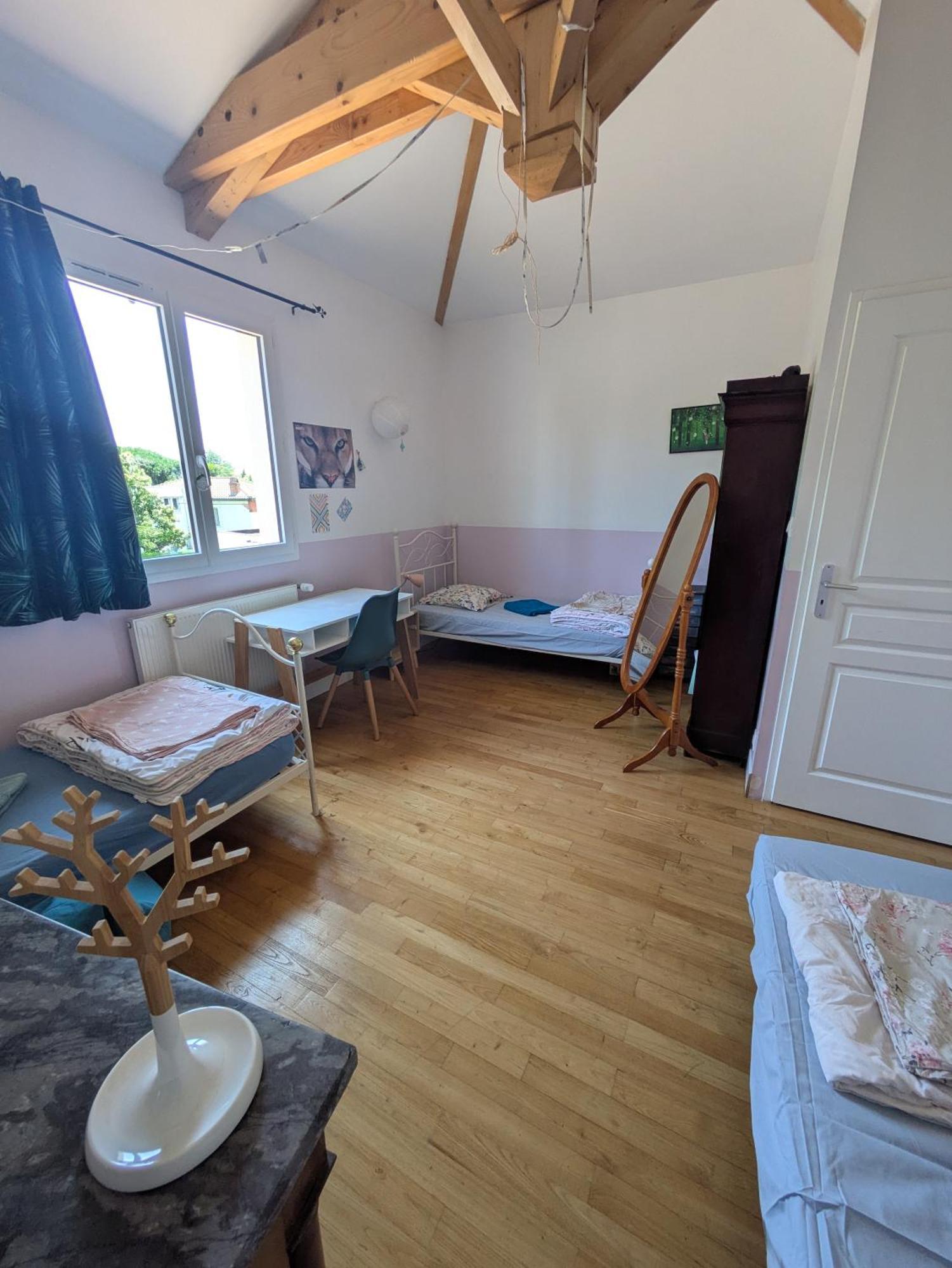 Villa Belle Maison, Beau Quartier, Piscine, Proche Centre, 5 *
